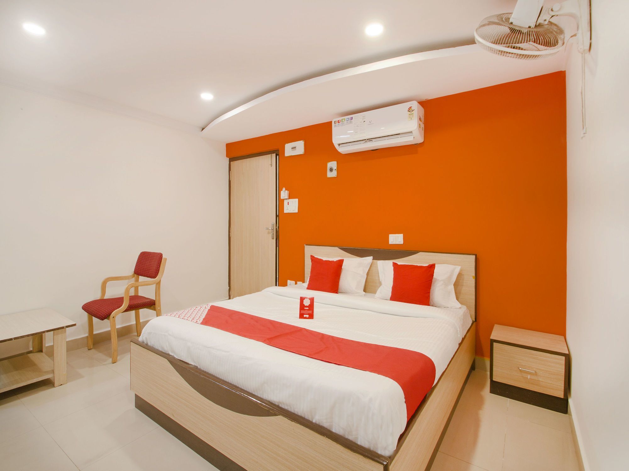 Hotel Oyo 10107 Ankitha Residency 2*